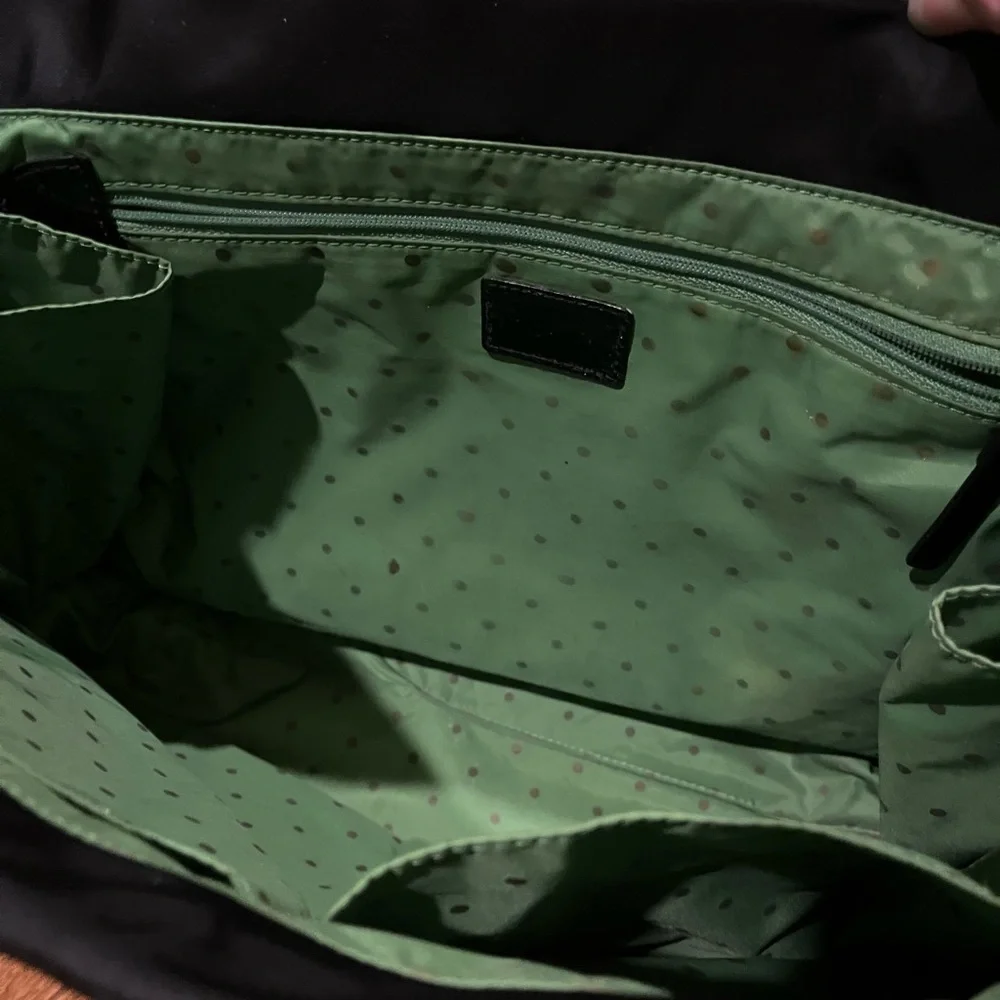 KATE SPADE Nylon Crossbody Messenger Diaper Bag in Black w green lining